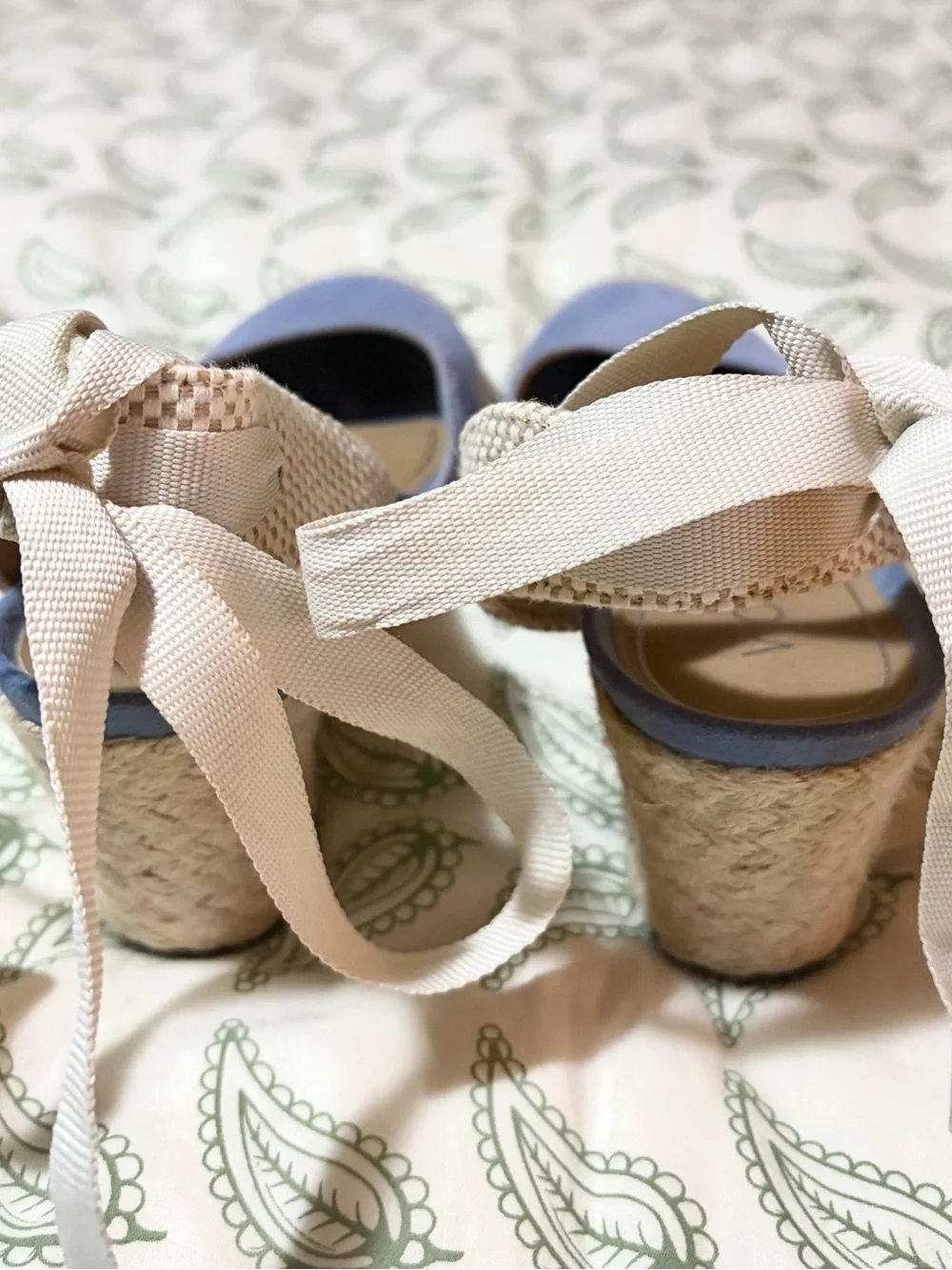 Vionic Maris Aruba Espadrille Wedge Heel Light Blue Cream Accents 7.5